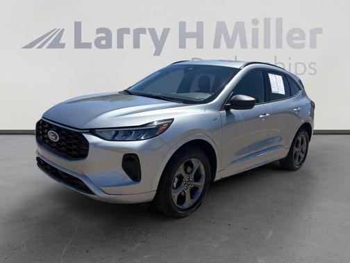 Silver Metallic 2024 Ford Escape ST-Line