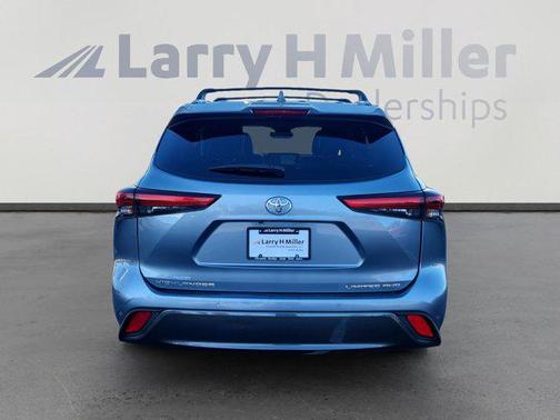 2022 Toyota Highlander Limited
