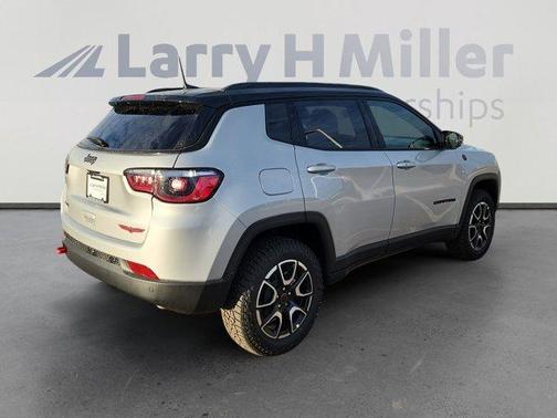 2026 Jeep Compass Trailhawk