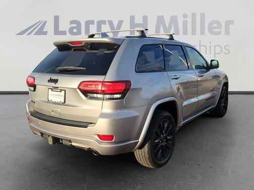 2017 Jeep Grand Cherokee Altitude