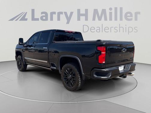Black 2025 Chevrolet Silverado 2500 High Country