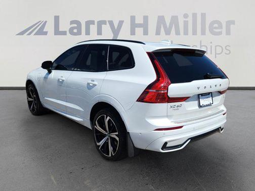 2022 Volvo XC60 Recharge Plug-In Hybrid T8 R-Design Extended Range