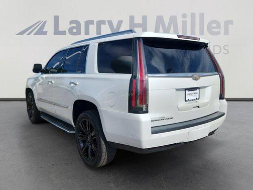 2017 Cadillac Escalade Luxury
