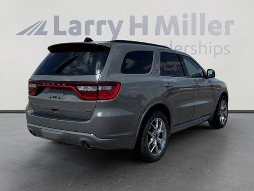 Destroyer Gray Clearcoat 2026 Dodge Durango GT Plus HEMI V8