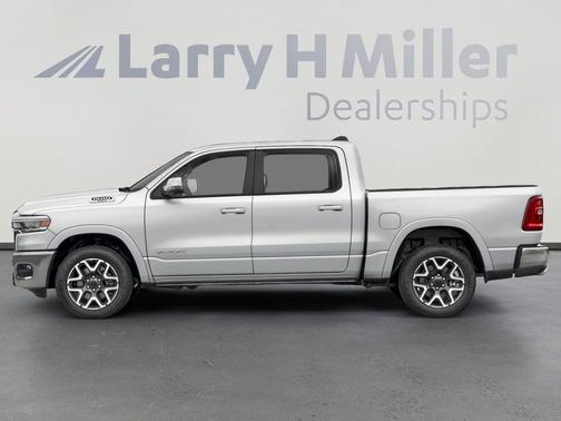 Bright White Clearcoat 2026 RAM 1500 Laramie