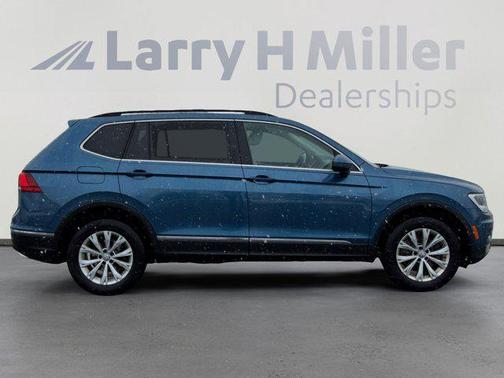Silk Blue Metallic 2018 Volkswagen Tiguan 2.0T SE