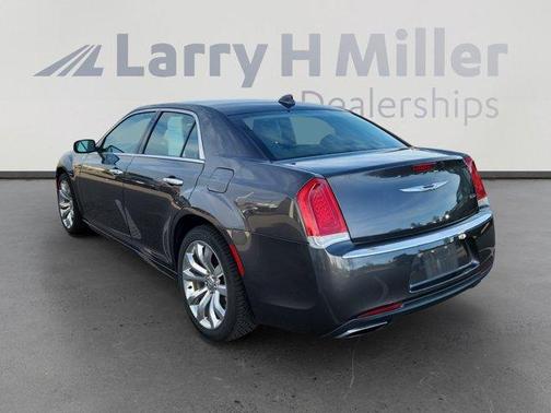2018 Chrysler 300 Limited