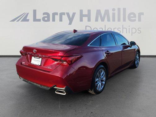 2022 Toyota Avalon XLE