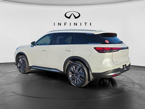 Radiant White 2026 INFINITI QX60 Luxe