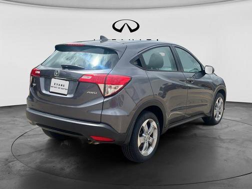 Gray 2022 Honda HR-V LX