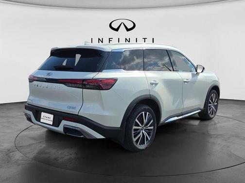 2023 INFINITI QX60 SENSORY