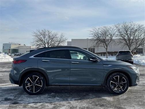 2025 INFINITI QX55 LUXE