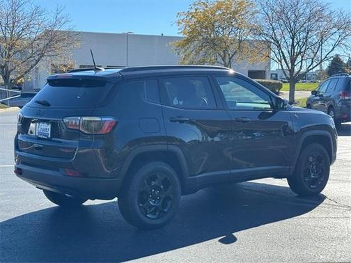 2023 Jeep Compass Trailhawk