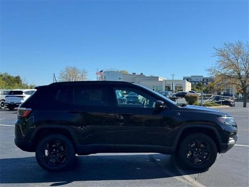 2023 Jeep Compass Trailhawk
