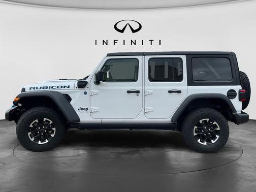 Bright White Clearcoat 2024 Jeep Wrangler 4xe Rubicon