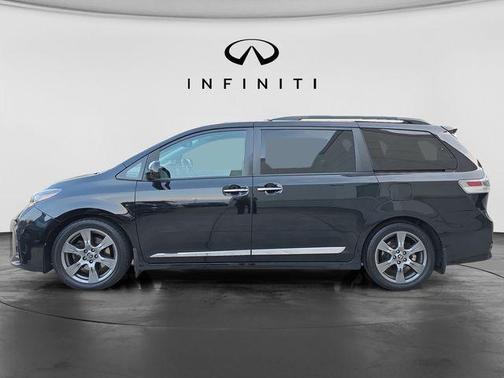 2018 Toyota Sienna L