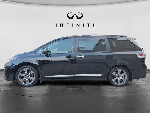 2018 Toyota Sienna L