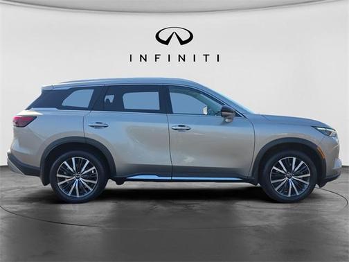2023 INFINITI QX60 SENSORY