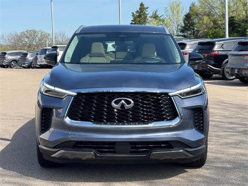 2023 INFINITI QX60 SENSORY