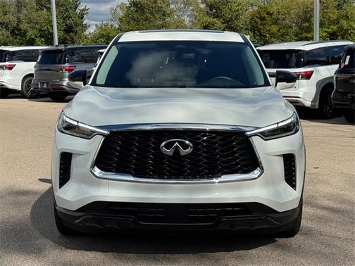 2025 INFINITI QX60 PURE
