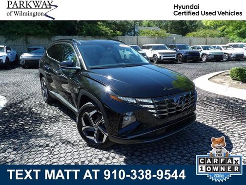 Black 2023 Hyundai TUCSON Limited