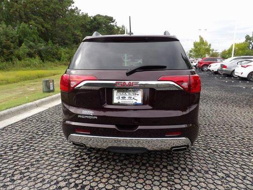 2018 GMC Acadia Denali