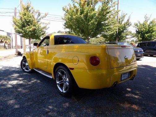 2005 Chevrolet SSR LS