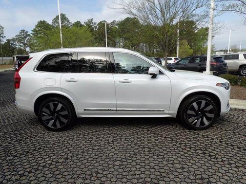 2023 Volvo XC90 Recharge Plug-In Hybrid T8 Ultimate 6-Seater