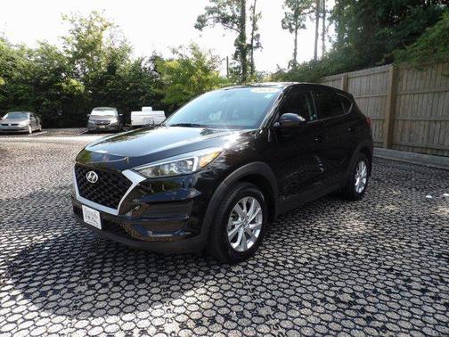 2021 Hyundai TUCSON SE