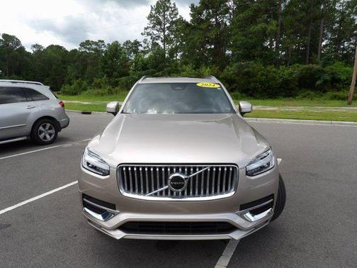 2024 Volvo XC90 B6 Core Bright Theme