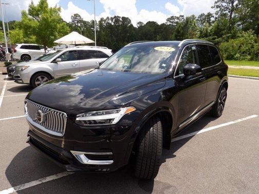 2023 Volvo XC90 B6 Plus 6-Seater
