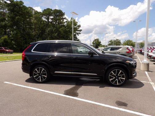 2023 Volvo XC90 B6 Plus 6-Seater