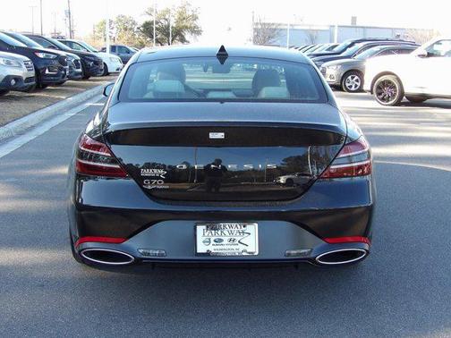 2024 Genesis G70 2.5T RWD