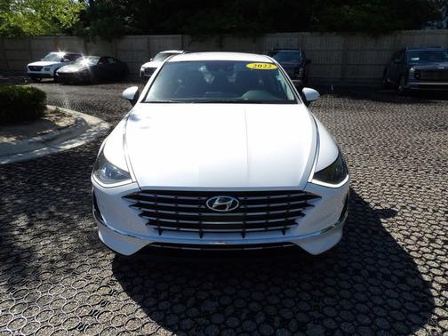 White 2022 Hyundai SONATA Hybrid SEL