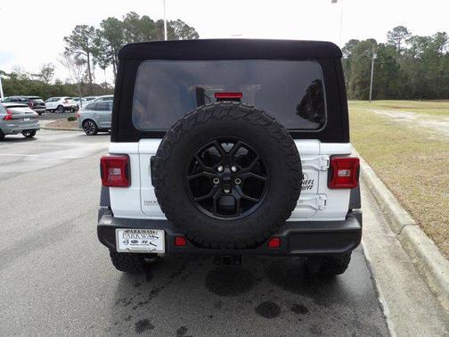 2024 Jeep Wrangler Willys