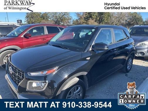 2023 Hyundai VENUE SE