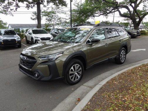 2023 Subaru Outback Premium