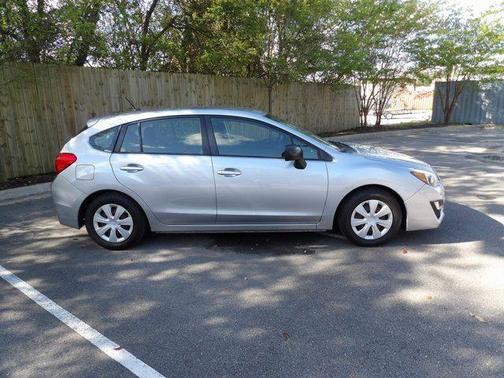 2016 Subaru Impreza 2.0i
