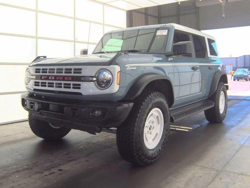 AZURE GRAY MET TRI-COAT 2025 Ford Bronco Heritage Edition