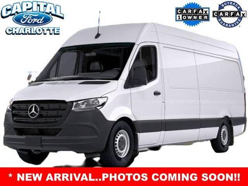 Arctic White 2025 Mercedes-Benz Sprinter 2500 Standard Roof