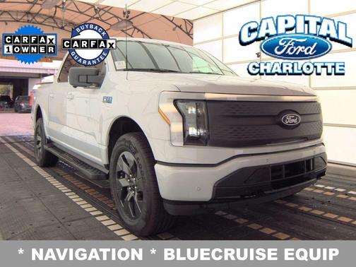 2025 Ford F-150 Lightning Flash