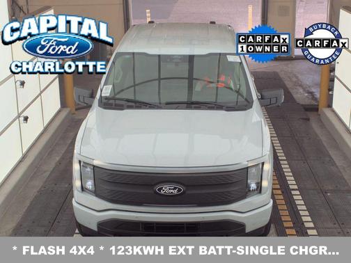 2025 Ford F-150 Lightning Flash