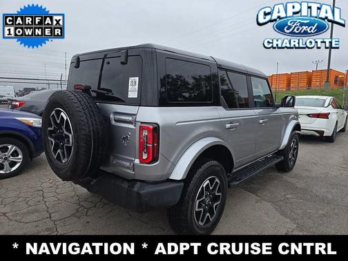 ICONIC SILVER METALLIC 2024 Ford Bronco Outer Banks
