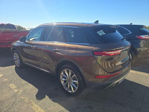 2022 Lincoln Corsair Standard