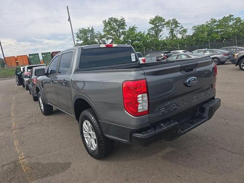 CARBONIZED GRAY METALLIC 2024 Ford Ranger XL