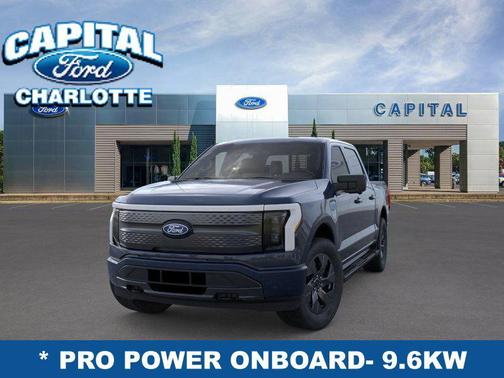 2025 Ford F-150 Lightning Flash