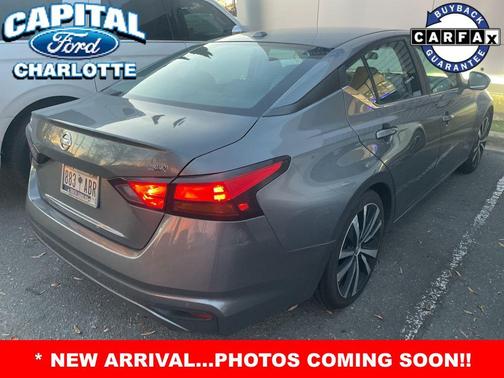 2020 Nissan Altima SR FWD