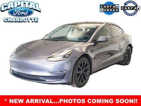 Midnight Silver Metallic 2022 Tesla Model 3 Long Range