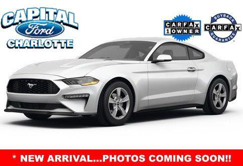 2022 Ford Mustang EcoBoost