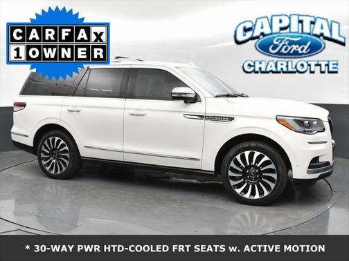 2022 Lincoln Navigator Black Label